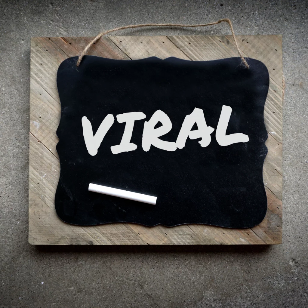 Post virale che sfrutta umorismo e stupore per aumentare le condivisioni