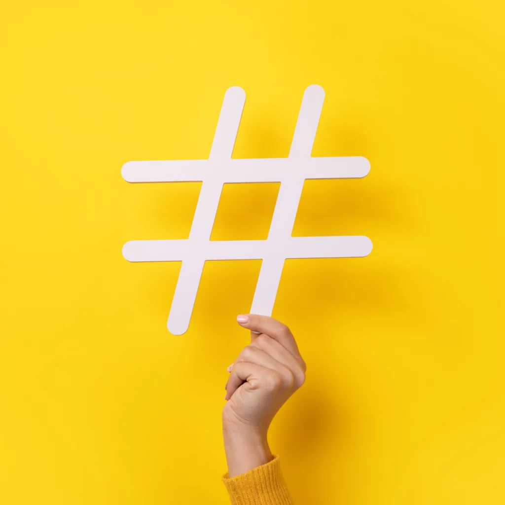 User generated content: utenti che condividono post per una campagna virale